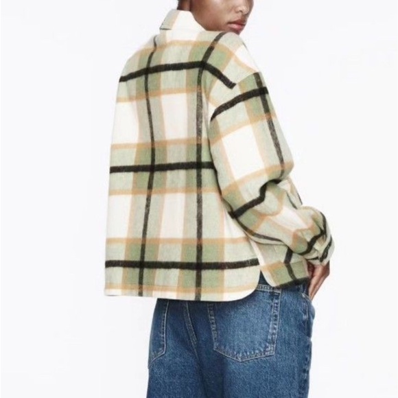 ZARA Patch Pocket Plaid Overshirt Flannel Shacket Long Sleeve size extra small - Picture 4 of 13